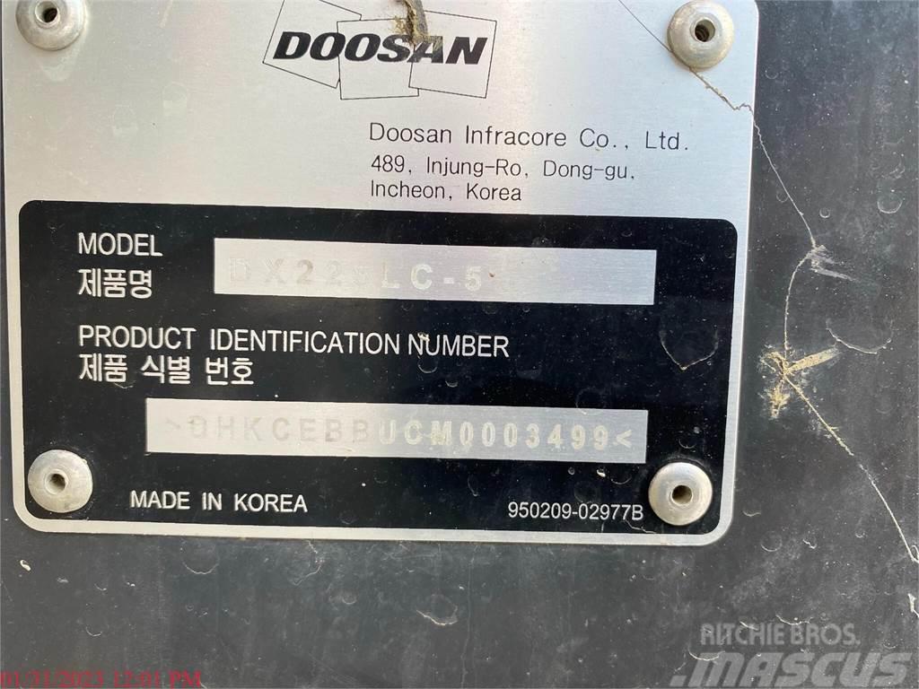 Doosan DX225 LC-5 Paletli ekskavatörler