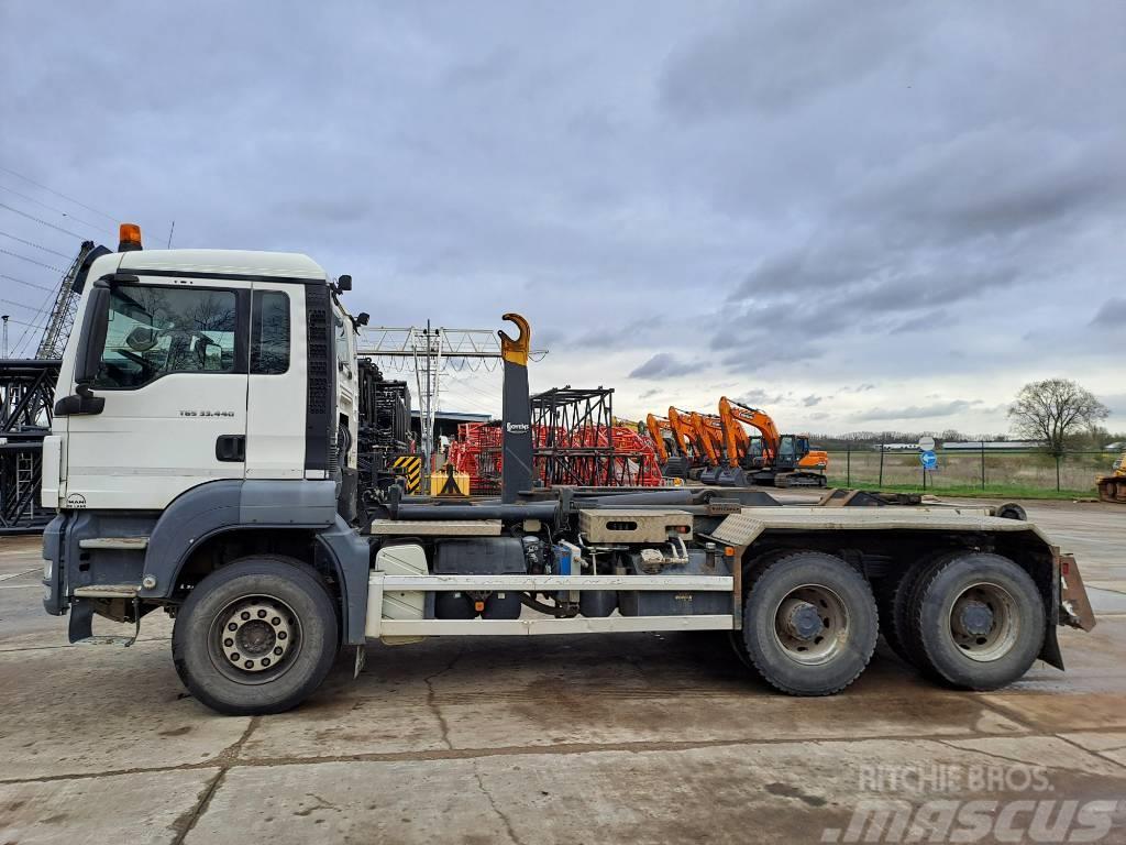 MAN TGS33.440 (with 25T Containerhook) Hook lift trucks