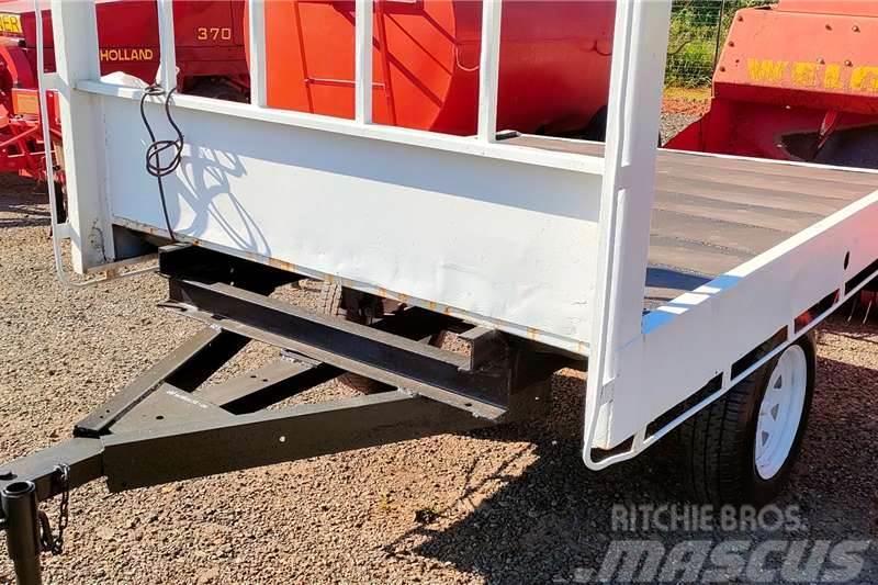  Flat Deck Trailer Diger kamyonlar