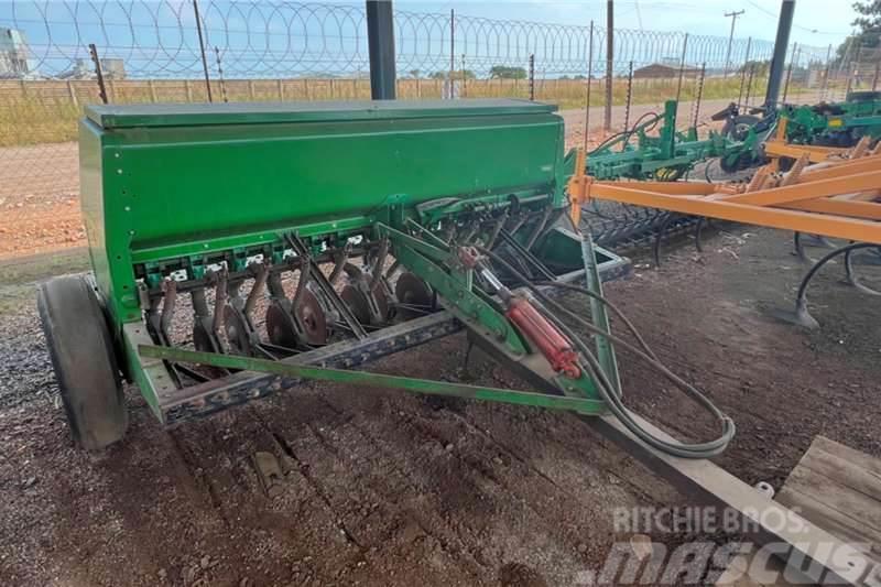 John Deere JD Wheat Planter 3m Diger kamyonlar