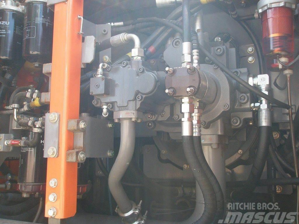 Hitachi ZX 490H-5A Paletli ekskavatörler