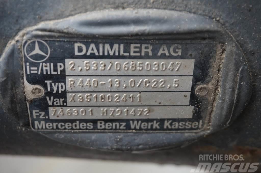 Mercedes-Benz R440-13A/22.5 38/15 Akslar