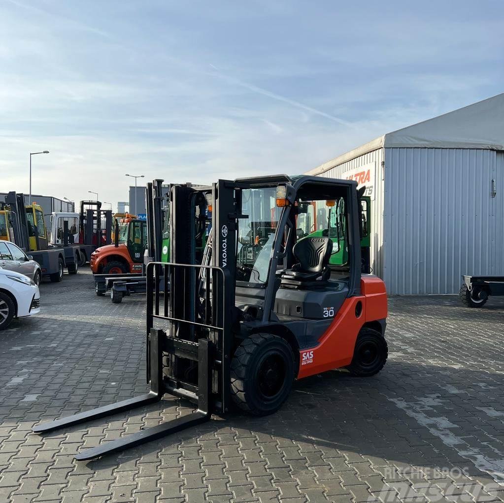 Toyota 02-8FDF30  *Perfect Condition* Dizel forkliftler