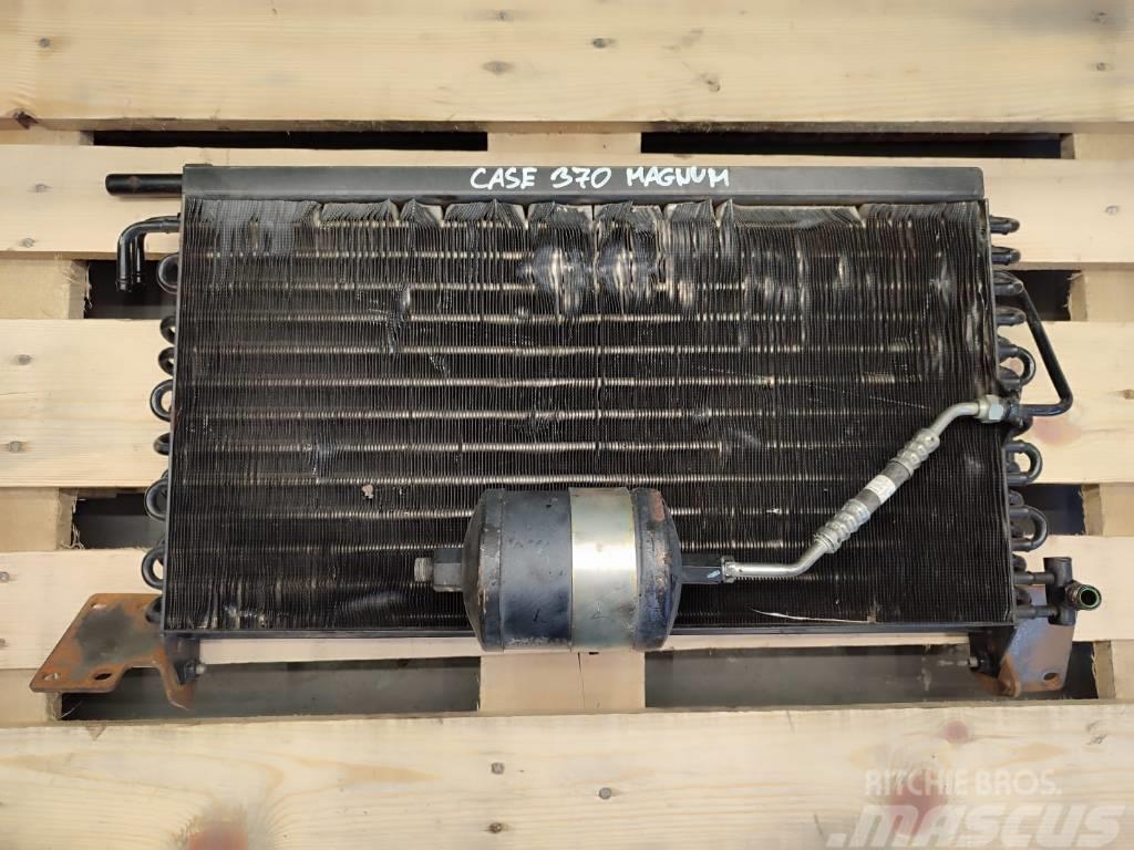 CASE Oil Cooler AR112966 Case 370 Magnum Radyatörler