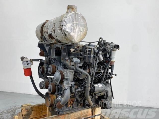 Komatsu SAA4D95LE-6-C Motorlar