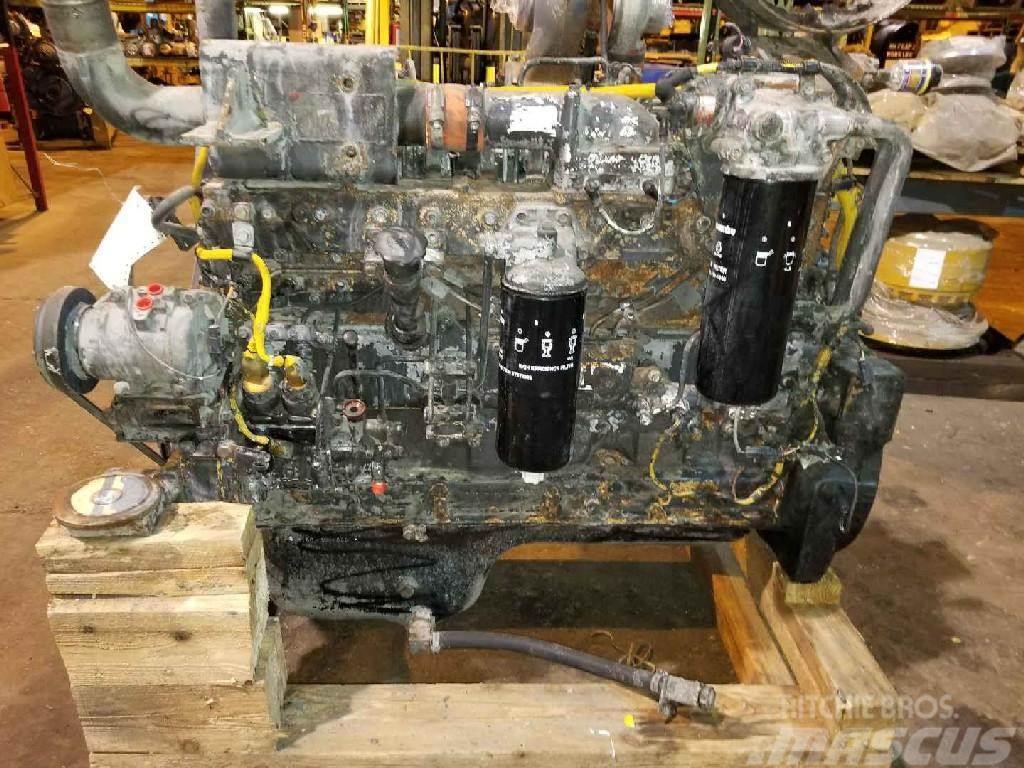 Komatsu SAA6D125E-3 Motorlar