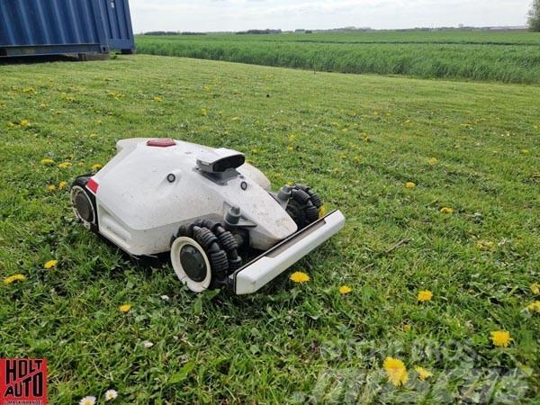  Luba Gen 2 AWD 5000 Robot çim biçme makineleri