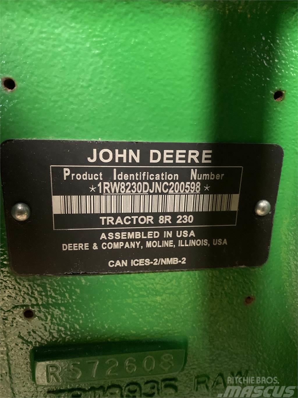 John Deere 8R 230 Traktörler