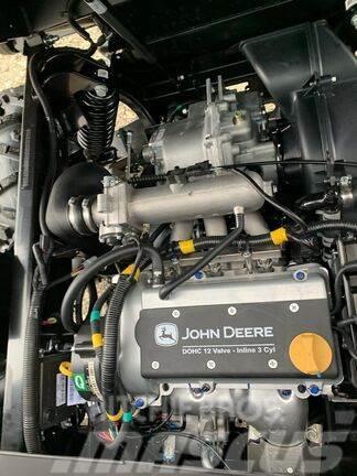 John Deere XUV 835R Küçük araçlar