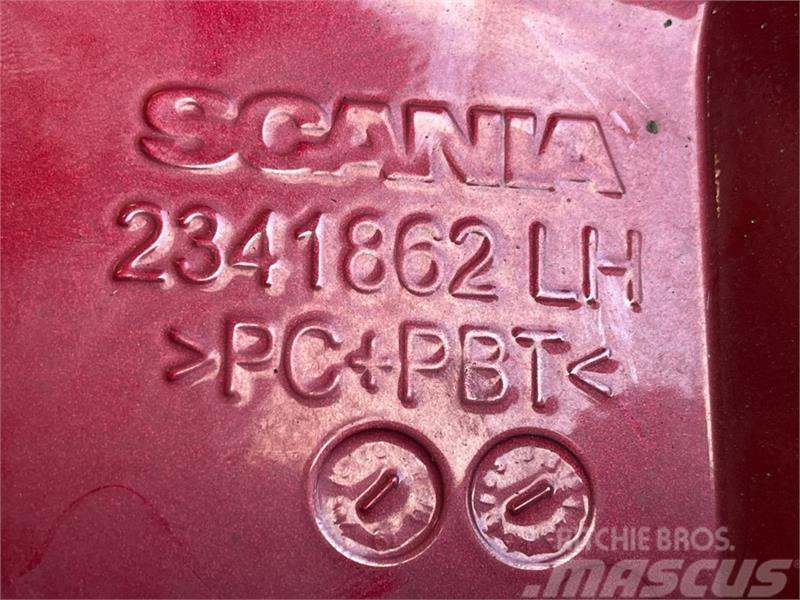 Scania  BRACKET 2341862 LH Saseler