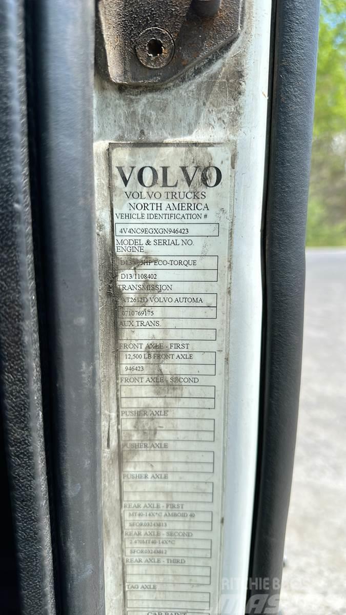 Volvo VNL300 Çekiciler
