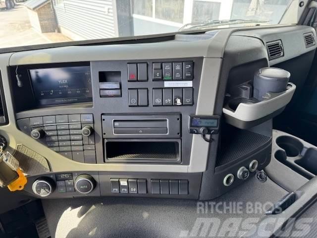 Volvo FM500 8X4*4 Tridem koukkuauto Vinçli kamyonlar