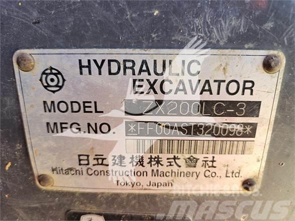 Hitachi ZX200 LC-3 Paletli ekskavatörler
