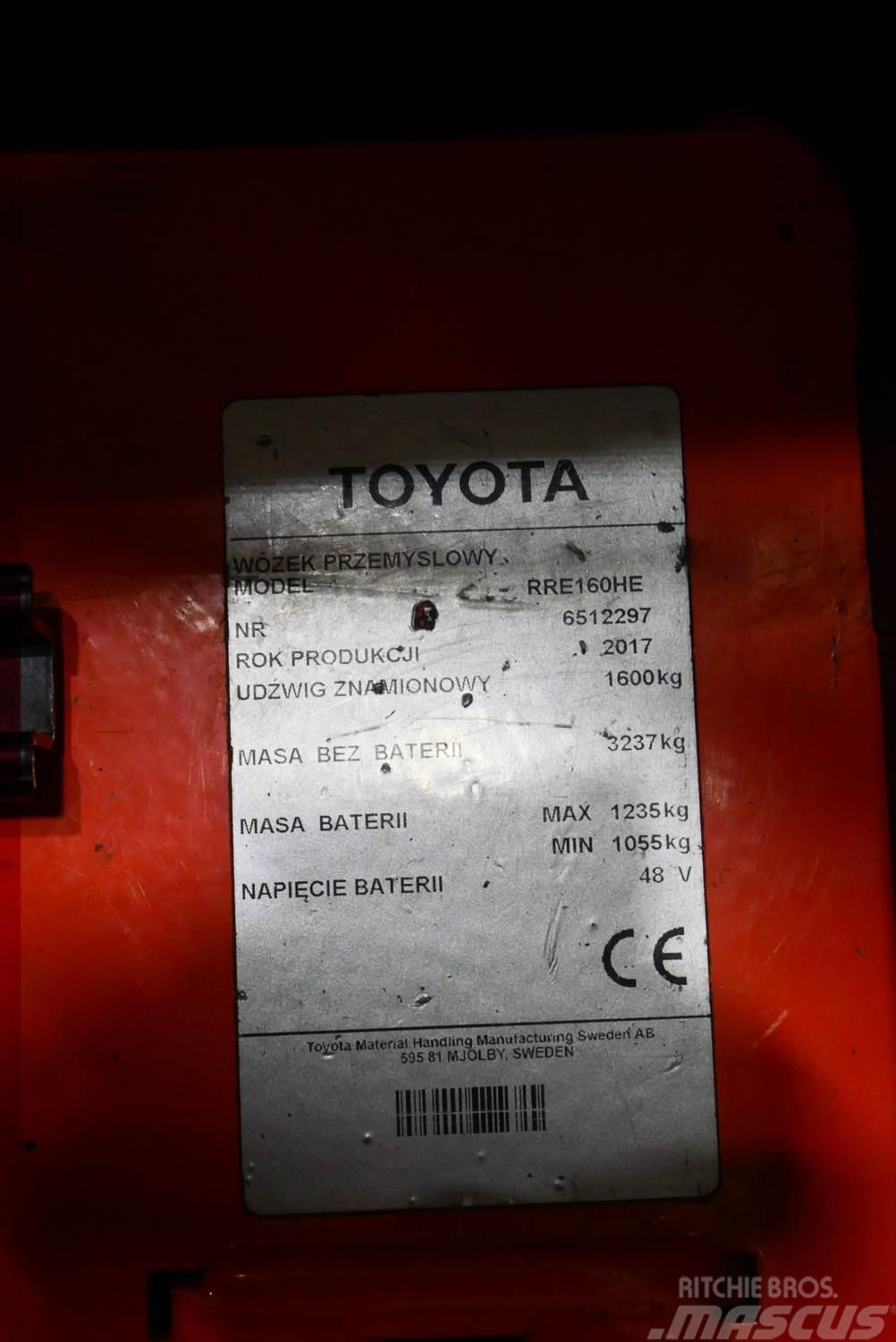Toyota RRE160HE Reach truck - depo içi istif araçları