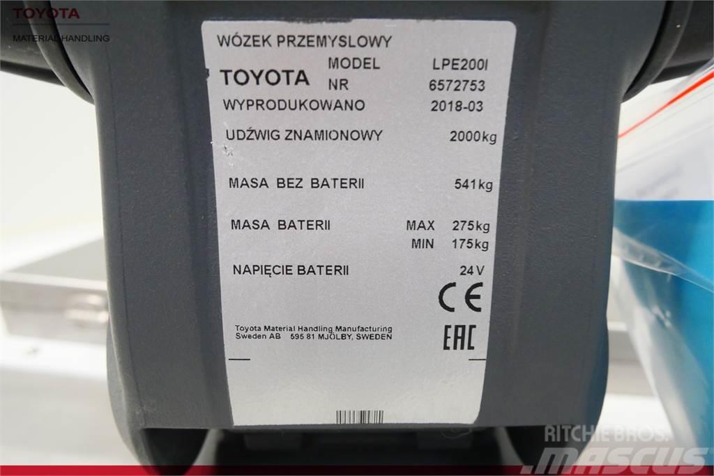 Toyota LPE200 INOX Düsük seviye platformu
