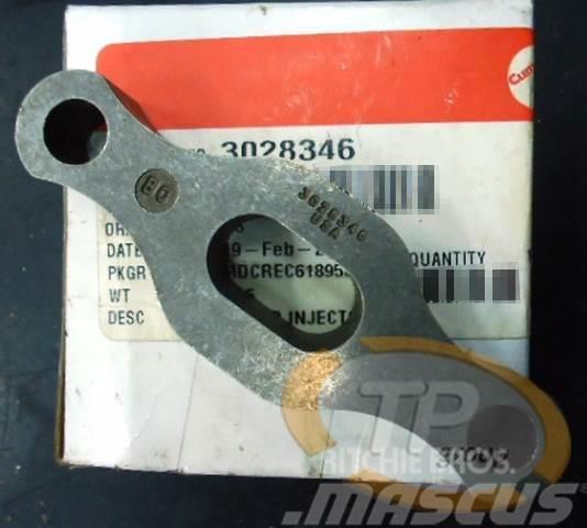 Cummins 3028346 injector clamp Engines