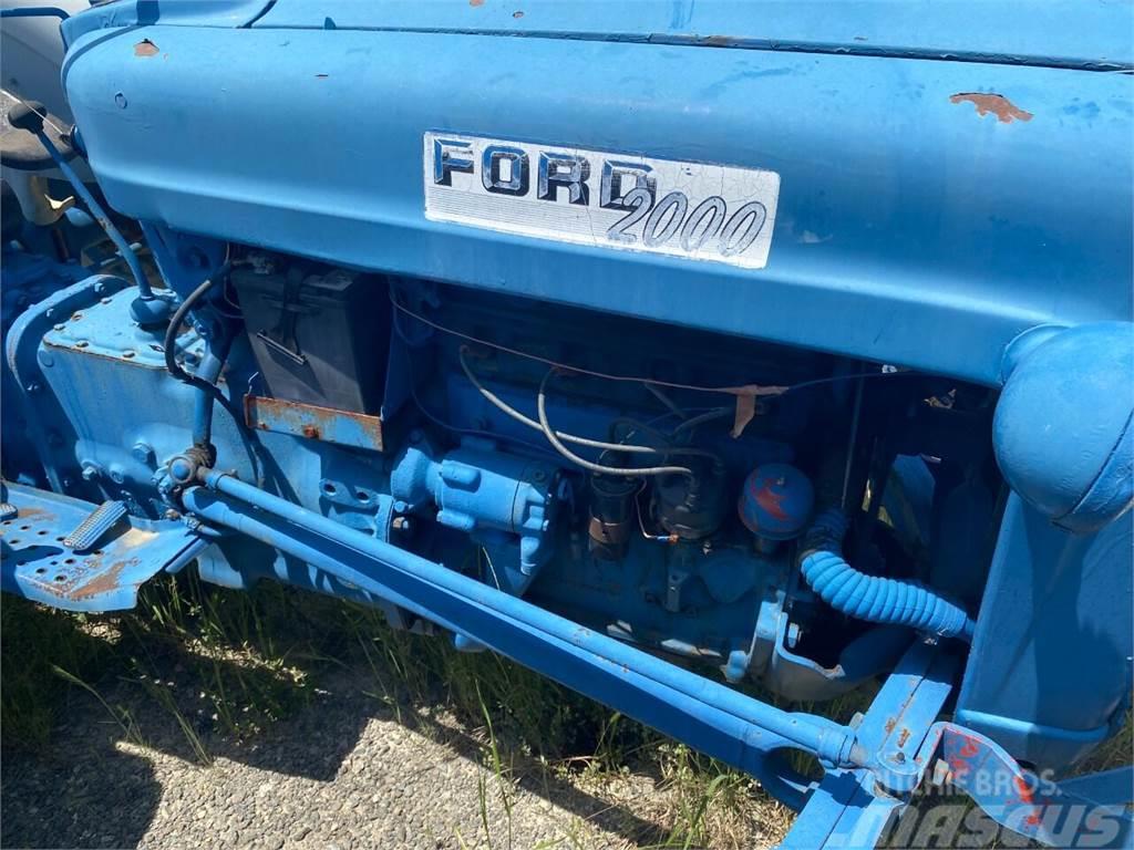 Ford 2000 Diger
