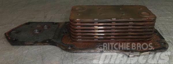 CASE Oil cooler for engine Case 6T-590/86 3921558 Diger parçalar