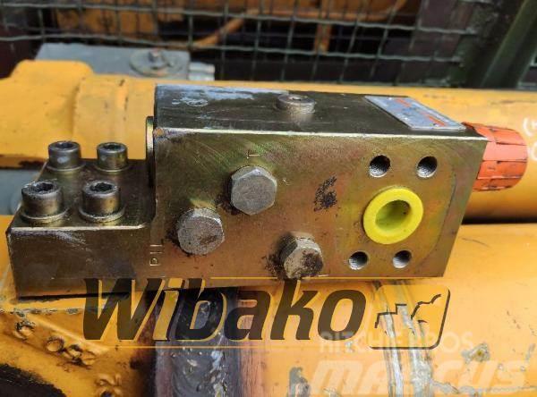 Liebherr Cylinder lock / safety valve Liebherr R904C 500939 Diger parçalar