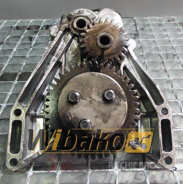 Volvo Oil pump Engine / Motor Volvo D12D 6101726 Motorlar