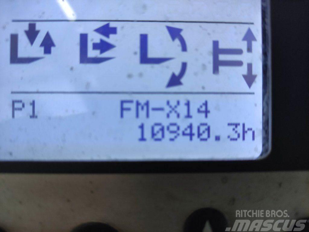 Still FM-X-14 Reach truck - depo içi istif araçları