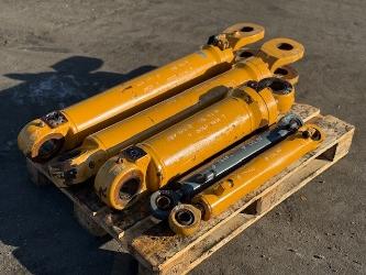 Liebherr L 544 USED HYDRAULIC CYLINDER COMPLET