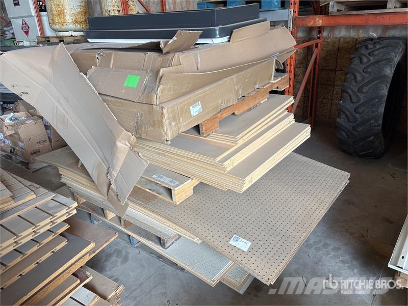 Quantity of Display Peg Boards Diger parçalar