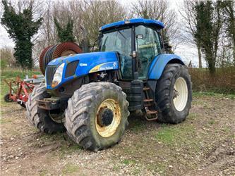 New Holland T 7040 PC