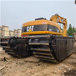 CAT 320 C L boat digging/boat excavator