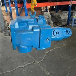 Takeuchi B070 hydraulic pump 19020-14800