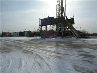 Crown 1000 HP Drill Rig