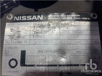 Nissan 28 ft S/A