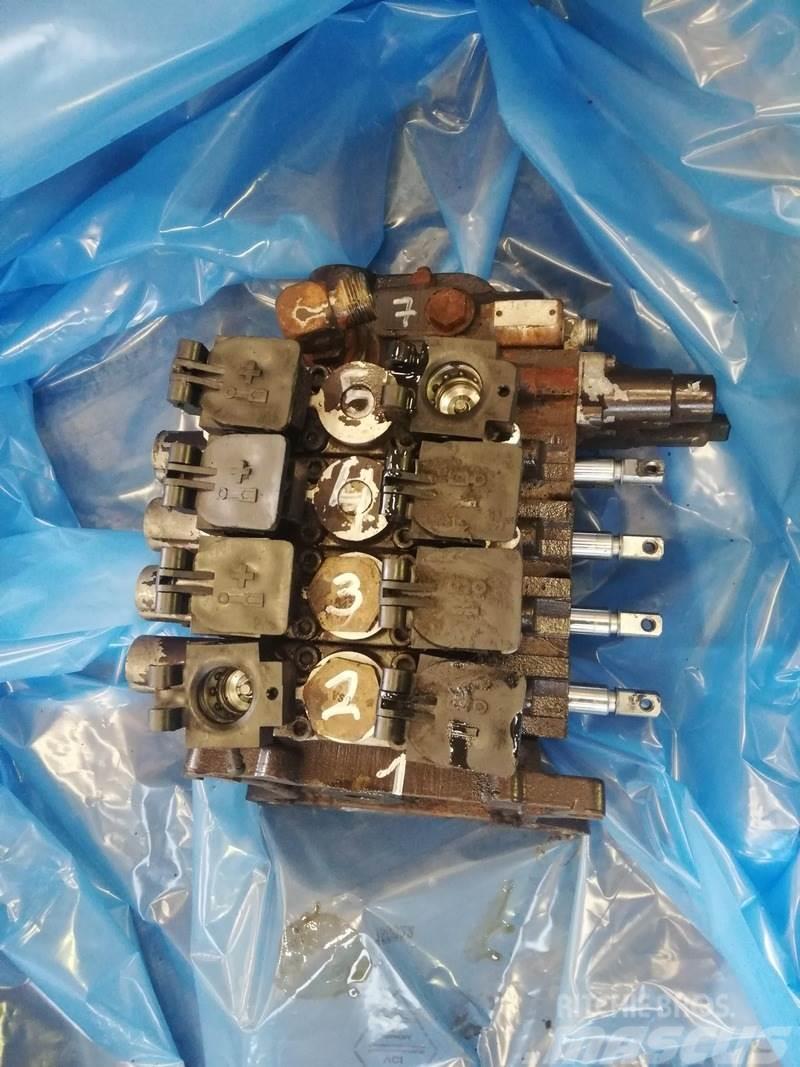 Fiat G170 Remote control valve Hidrolik