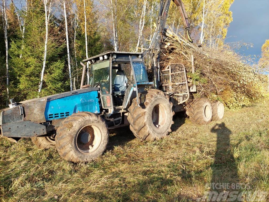 Valtra 8400 Orman traktörleri