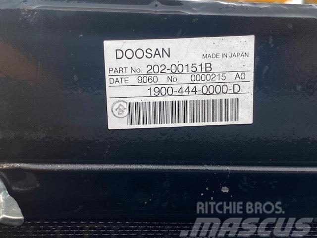 Doosan DX420, DX480, DX520 CHŁODNICA Radyatörler