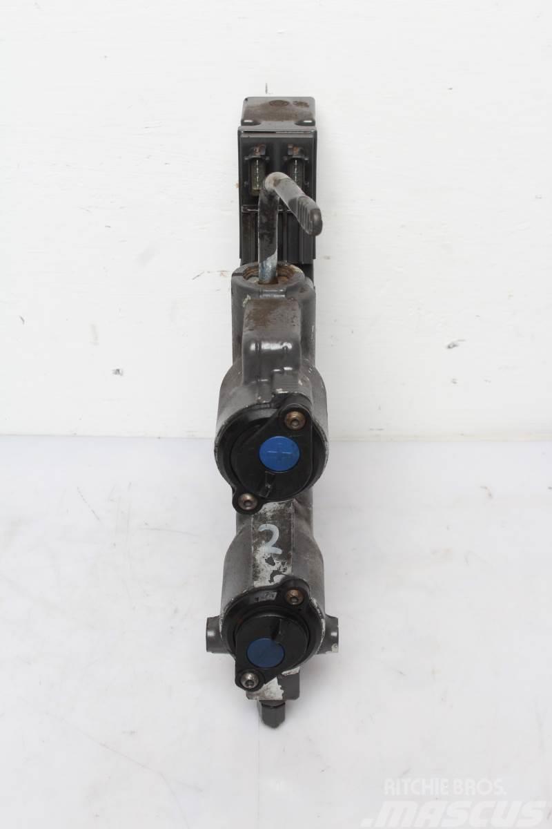 Valtra S374 Remote control valve Hidrolik