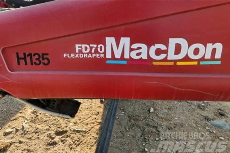 MacDon FD135 Draper Diger kamyonlar