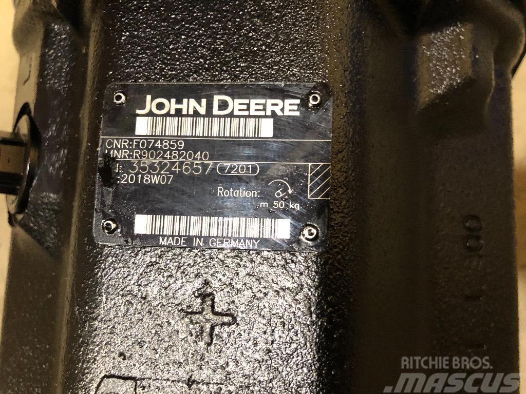 John Deere 810 E/F074859 Tomruk yükleyici traktörler