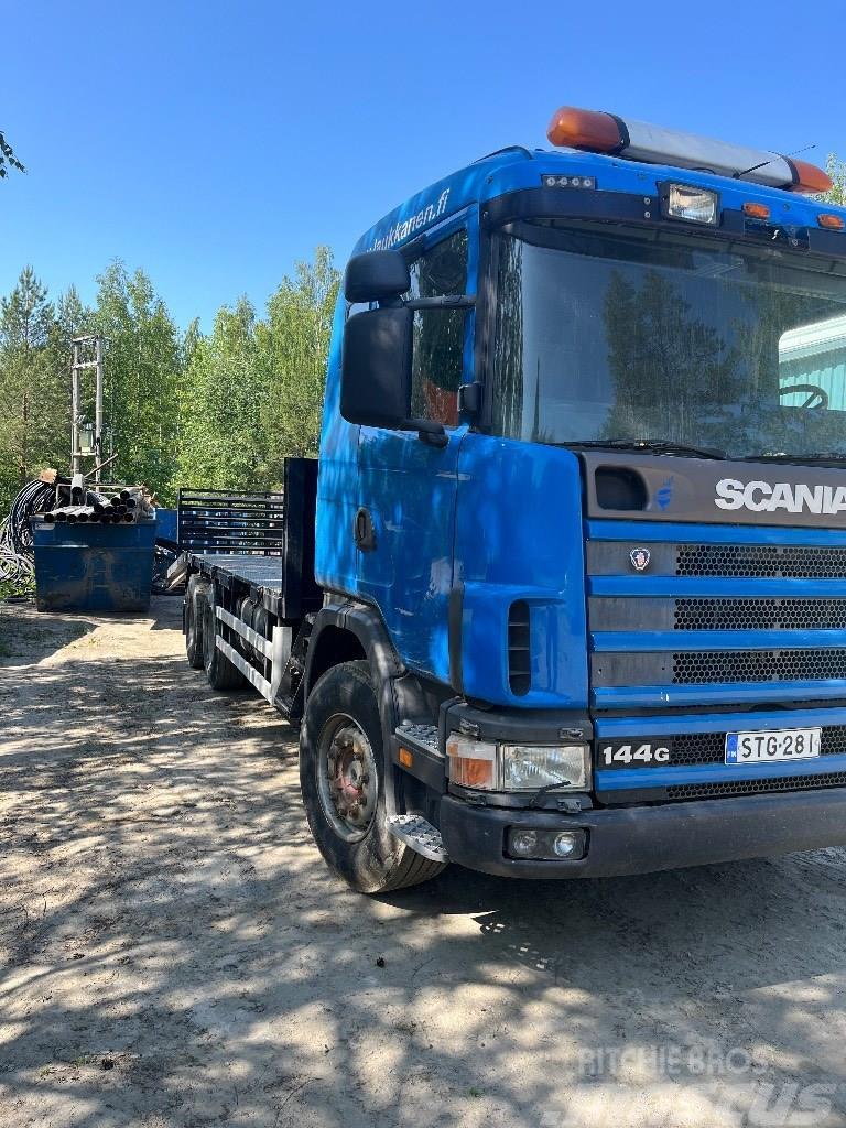 Scania koneenkuljetusauto 144 G Diger kamyonlar