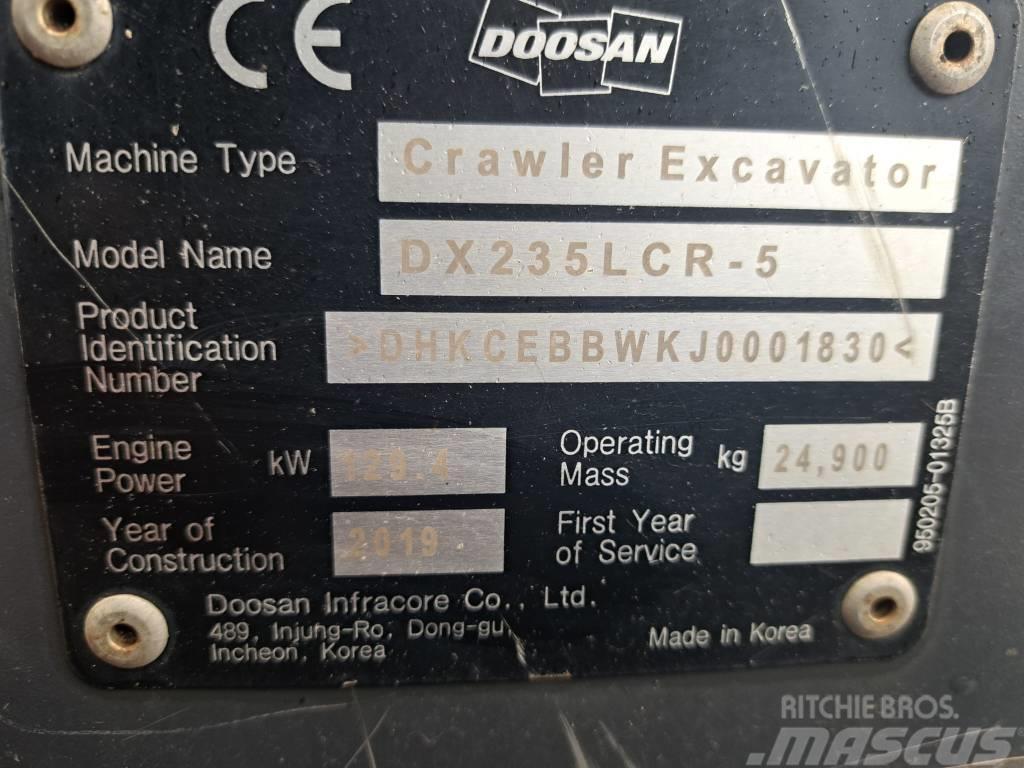 Doosan DX 235 LCR-5 Paletli ekskavatörler