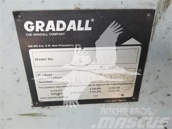 Gradall XL4100 II Lastik tekerli ekskavatörler