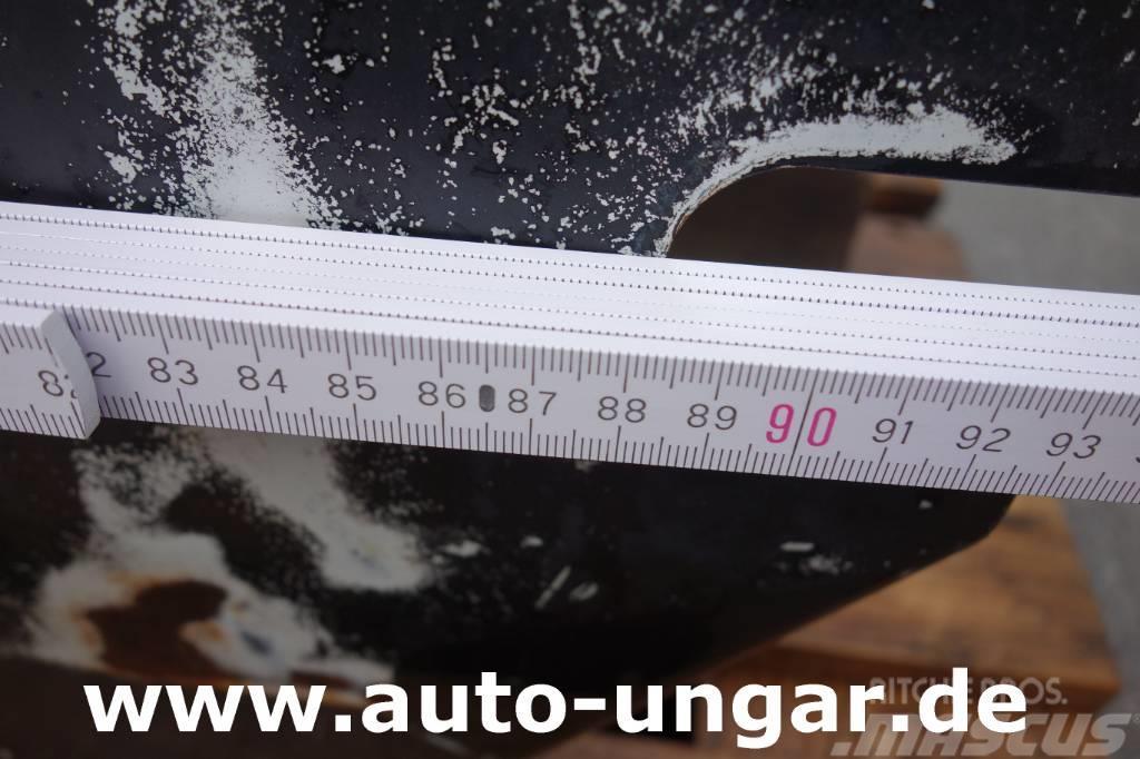 Unimog Multicar Adapterplatte Frontkraftheber Unimog Mult Küçük araçlar