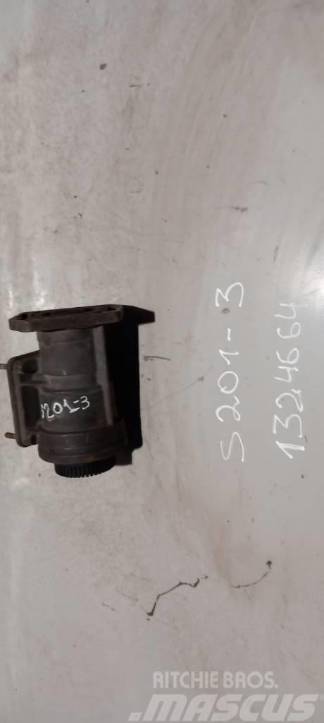 Scania R144.530 main brake valve 1324664 Frenler