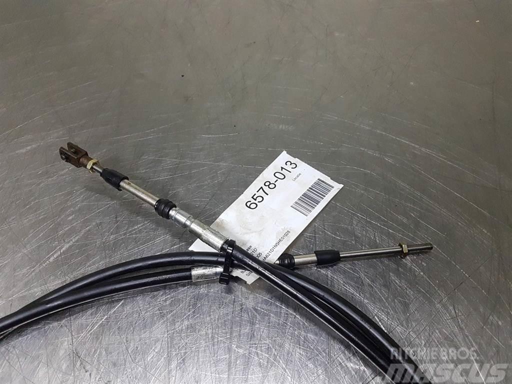 CASE 621D - Throttle cable/Gaszug/Gaskabel Saseler