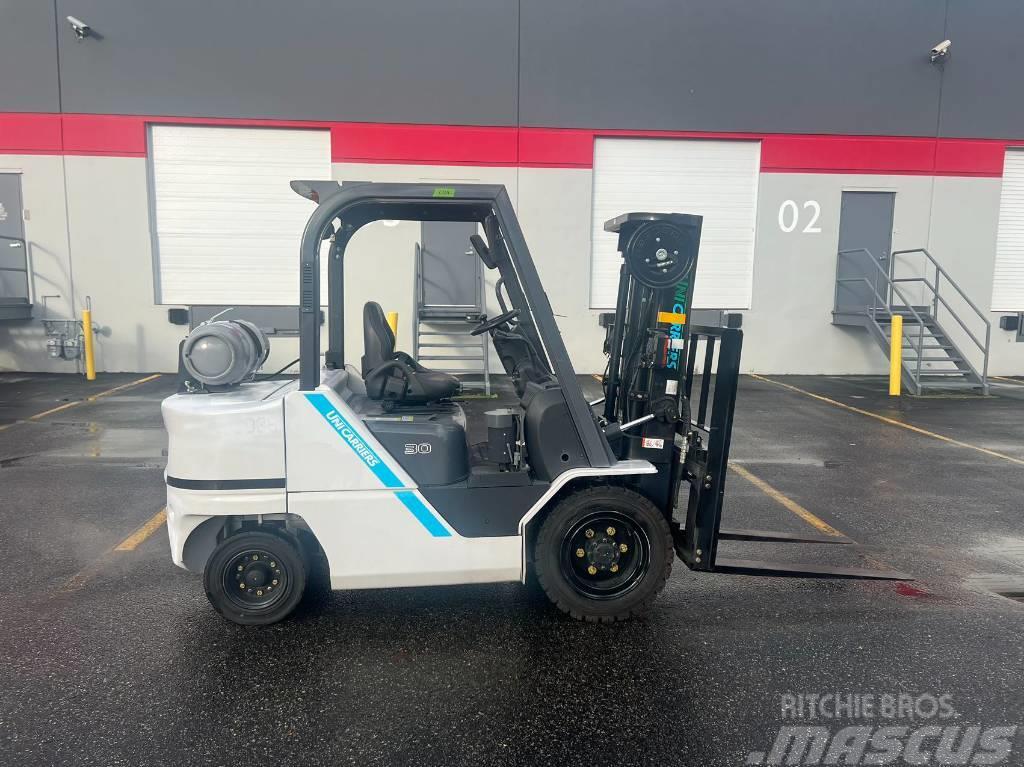UniCarriers FG 30 Diger