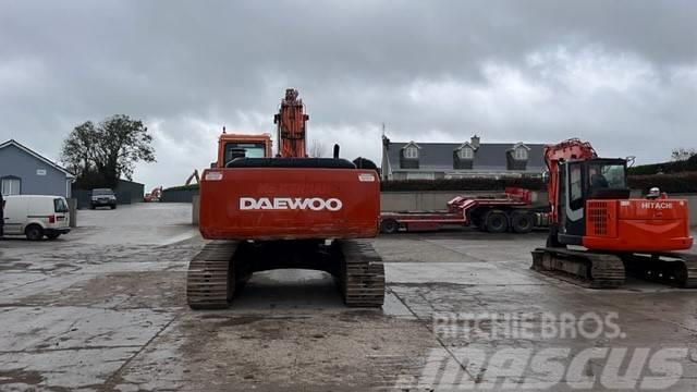 Daewoo 220LCV Paletli ekskavatörler
