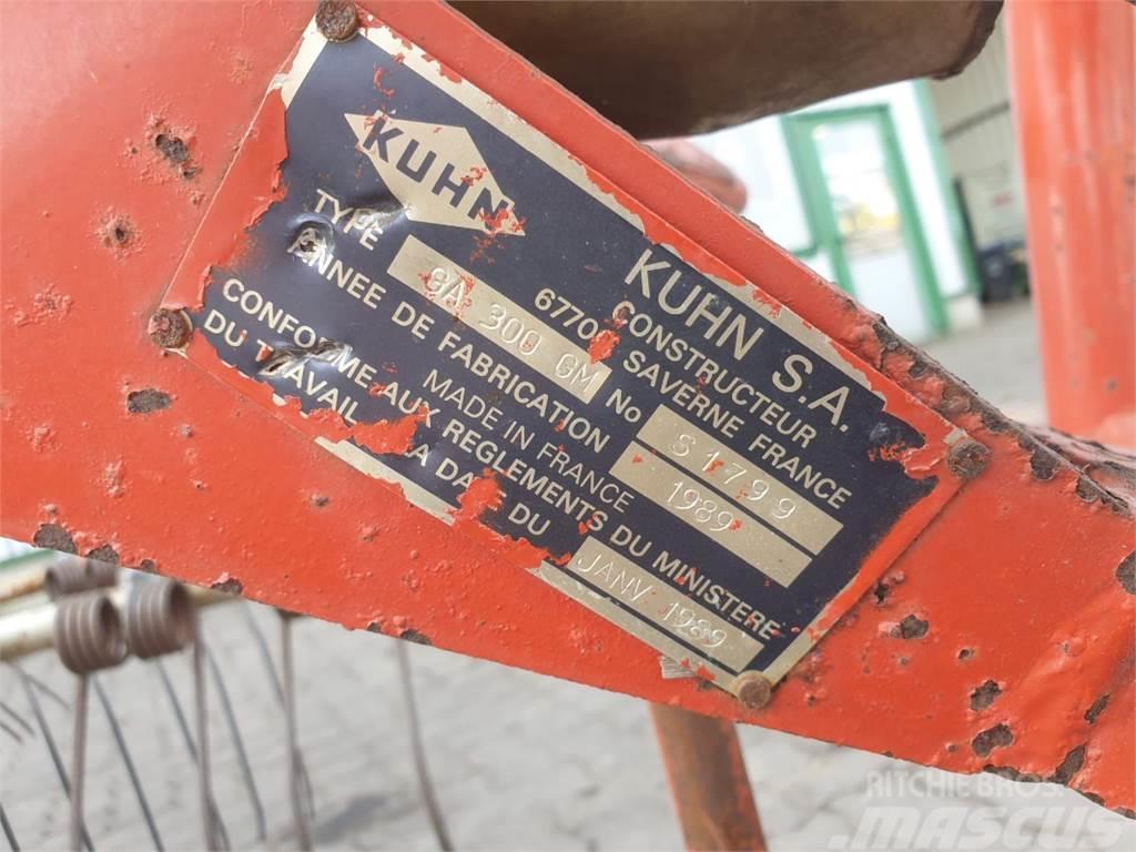 Kuhn GA 300 GM Kendi yürür saman makinaları