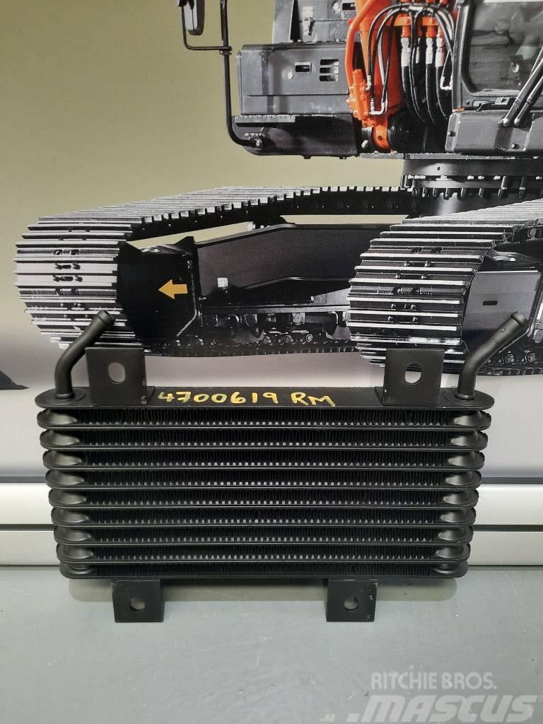 Hitachi Fuel Cooler - 4700619 Motorlar