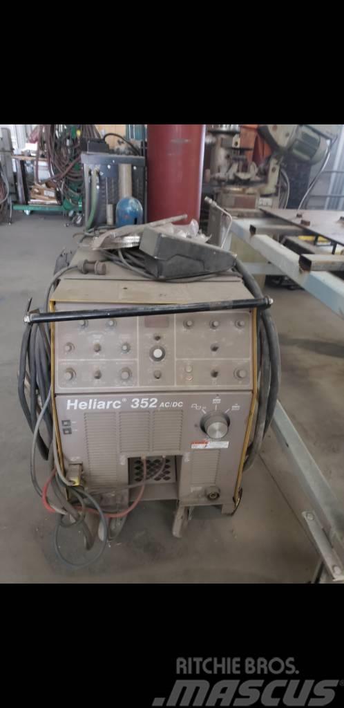 Esab Heliarc 352 AC/DC Welder Kaynak makineleri