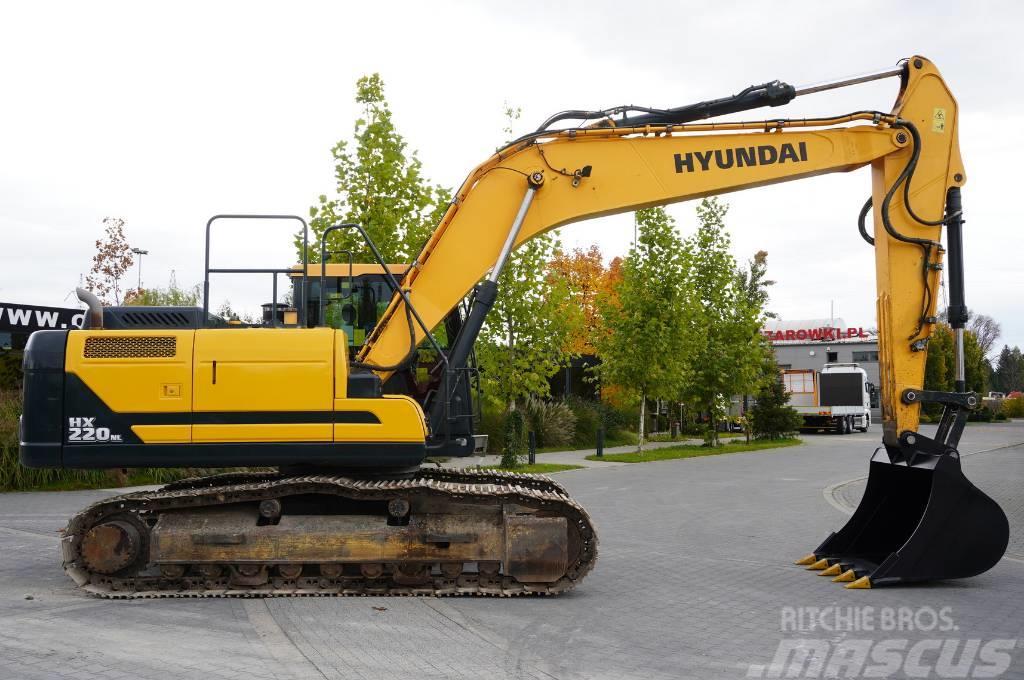 Hyundai HX220NL crawler excavator / 22t / y.2019 / 2700mth Paletli ekskavatörler